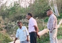 गिलौला में 6 दिन से बिजली ठप:पयागपुर-गिलौला 33 केवी लाइन ठीक नहीं हुई, बच्चों की पढ़ाई और घरों के काम पर असर