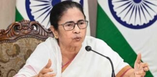 ममता बनर्जी के लिए बागी टीएमसी गुट ने खोले दरवाजे, नंदीग्राम में उम्मीदवार नहीं उतारने का ऐलान News Desk