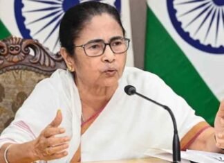 ममता बनर्जी के लिए बागी टीएमसी गुट ने खोले दरवाजे, नंदीग्राम में उम्मीदवार नहीं उतारने का ऐलान News Desk