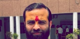 बभनान-वाल्टरगंज सड़क निर्माण की गुणवत्ता पर सवाल:भाजपा नेता अमन शुक्ला ने डीएम से शिकायत कर जांच की मांग की