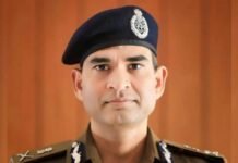 80s की फोटो को AI से बना रहे हैं रेट्रो? एक गलती पड़ सकती है भारी, साइबर क्राइम ब्यूरो का अलर्ट News Desk