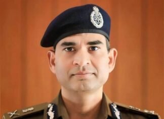 80s की फोटो को AI से बना रहे हैं रेट्रो? एक गलती पड़ सकती है भारी, साइबर क्राइम ब्यूरो का अलर्ट News Desk