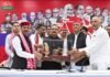 श्रावस्ती की सियासत में बड़ा धमाका, BJP के 3 बार चेयरमैन रहे जितेंद्र गुप्ता ‘गुड्डू’ सपा में शामिल।