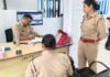 पुलिस अधीक्षक बलरामपुर के निर्देशानुसार जनपद के समस्त बैंक/डाकघर/जनसेवा केन्द्र व अन्य वित्तीय संस्थानों में लगे सुरक्षा उपकरणों/ संदिग्ध व्यक्तियों/वाहनों की चेकिंग कर, लोगों को साइबर फ्राॅड से बचने के उपाय के बारे में भी किया गया जागरुक*