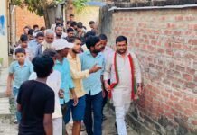 श्रावस्ती के थाना गिलौला क्षेत्र के ग्राम शिशवरा में कमलेश पासवान की हुई दर्दनाक मौत*