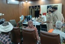 जनता दर्शन में पुलिस अधीक्षक ने सुनी जन समस्याएं, संबंधित को शीघ्र निस्तारण हेतु दिए निर्देश