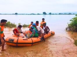 अजगैवीनाथ धाम में मातम, बाढ़ के पानी में नहाने गईं 6 बच्चियां डूबीं