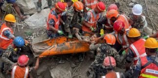 नेपाल बाढ़ के 10 दिन बाद बड़ा चमत्कार, त्रिशूली-3ए सुरंग से जिंदा निकले दो मजदूर News Desk