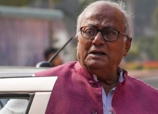 राहुल गांधी की मिमिक्री पर छिड़ी सियासत, सौगत रॉय ने कहा- राजनीति में हंसी जरूरी