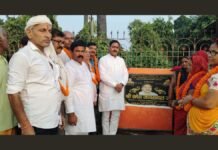UP: भोजपुर में 9.15 लाख की लागत से सीवर व इंटरलॉकिंग सड़क का शिलान्यास
