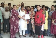 UP: NHM संविदा कर्मचारियों ने खोला मोर्चा, 8 अक्टूबर से कार्य बहिष्कार, 12 से लखनऊ में अनिश्चितकालीन आंदोलन