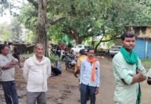 UP: बांदा में सड़क हादसे में ई-रिक्शा चालक की मौत, चार बच्चों के सिर से उठा पिता का साया