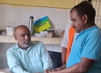 जमुनहा पीएचसी में मरीजों की भीड़ बढ़ी:बारिश और जलभराव से लोग परेशान, ओपीडी में रोज आ रहे 80-90 मरीज