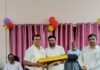 मुंडेरवा चीनीमिल के मुख्य रसायनज्ञ संदीप खरे सेवानिवृत्त:प्रबंधन और कर्मचारियों ने सम्मान समारोह कर दी भावभीनी विदाई।