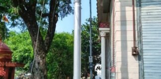 सिसवा में बिना अनुमति बिजली पोल लगाया:अवर अभियंता ने FIR के लिए दी तहरीर, कार्रवाई की तैयारी
