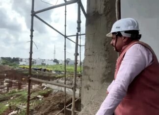 CM मोहन ने देखा सड़क चौड़ीकरण का काम, एलिवेटेड ब्रिज से जुड़ेगा नीलगंगा-नानाखेड़ा मार्ग