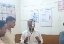 बस्ती में दिव्यांग को बचाने में बाइक सवार घायल:गोरखपुर के दो युवक अयोध्या जा रहे थे, हाईवे देवदूत ने अस्पताल पहुंचाया