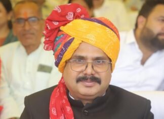 भोपाल में नई जिम्मेदारी संभालने वाले थे अनिल डामोर, उससे पहले हार्ट अटैक ने ली जान News Desk