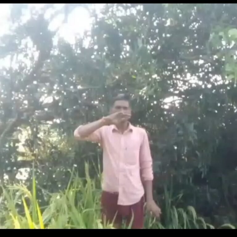 श्रावस्ती में बारिश से ग्रामीण का कच्चा मकान ढहा:कई पेड़ भी गिरे, परिवार को आर्थिक नुकसान हुआ; पीड़ित ने मांगी मदद