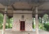 Fatehpur: मंदिर में सेंध! कृष्ण मंदिर से 28 किलो के दो घंटे चोरी, आस्था के केंद्र को बनाया निशाना