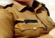 गोरखपुर में महिला सिपाही को सोशल मीडिया पर किया जा रहा परेशान, अश्लील फोटो के साथ नंबर वायरल