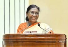 ‘राष्ट्र प्रथम’ की भावना से आगे बढ़े युवा, शिक्षक दिवस पर राष्ट्रपति ने शिक्षकों से की खास अपील News Desk