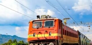 बुकिंग क्लर्क और टिकट दलाल के बीच कनेक्शन? भिलाई में RPF की जांच से मचा हड़कंप News Desk