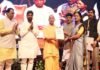 ग्रुप-3 और 4 की भर्ती में इंटरव्यू खत्म, सीएम योगी ने नियुक्ति पत्र बांटकर बताई प्रक्रिया