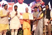 ग्रुप-3 और 4 की भर्ती में इंटरव्यू खत्म, सीएम योगी ने नियुक्ति पत्र बांटकर बताई प्रक्रिया