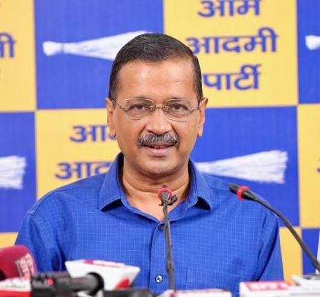 केजरीवाल की याचिका पर गुजरात हाईकोर्ट ने सुरक्षित रखा फैसला, ₹25 हजार की लागत का मामला
