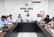 राशन वितरण में लापरवाही पर सख्ती, SDM करेंगे दुकानों की जांच; शिकायतें लंबित रखने पर कार्रवाई News Desk