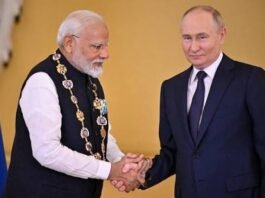 मोदी से मिले चीन-रूस के राष्ट्रपति, शहबाज रहे अलग-थलग; आखिर पुतिन का हाथ क्यों थामा? News Desk