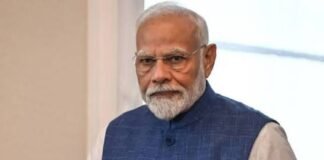 गंगा का जलस्तर बढ़ा तो PM मोदी ने संभाला मोर्चा, DM से जाना बाढ़ का हाल News Desk