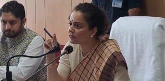 ‘11 करोड़ दिया और काम एक भी नहीं हुआ’, भरी मीटिंग में कंगना ने अफसरों की लगाई क्लास News Desk