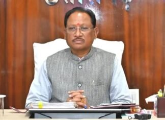 बच्चियों को समस्या बताने पैदल निकलना पड़ा तो भड़के CM साय, जिम्मेदारी तय करने के निर्देश News Desk