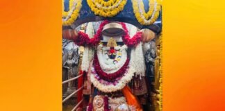 Mirzapur: विंध्याचल धाम में नवरात्र की तैयारियां, श्रद्धालुओं ने मांगे पंखे, शीतल पेयजल और प्राथमिक चिकित्सा