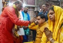 CM मोहन यादव ने किए द्वारकाधीश के दर्शन, बोले- धार्मिक पर्यटन को बढ़ावा देना सरकार की प्राथमिकता News Desk