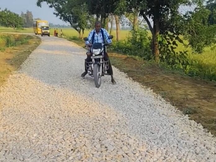 Badhni Block Road Construction | Dhekahri To Balrampur Border Repair