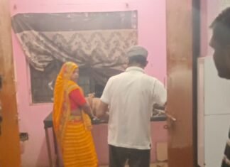 बकरी बचाने में बाइक अनियंत्रित, महिला घायल:जमुनहा-बहराइच मार्ग पर हादसा; जिला अस्पताल भिनगा रेफर