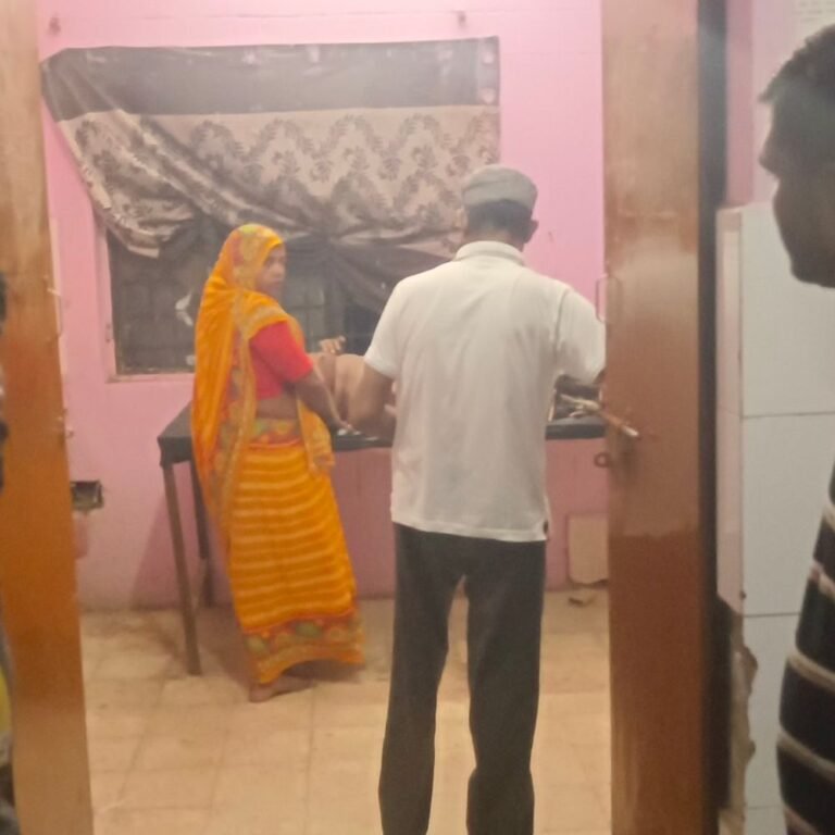 बकरी बचाने में बाइक अनियंत्रित, महिला घायल:जमुनहा-बहराइच मार्ग पर हादसा; जिला अस्पताल भिनगा रेफर