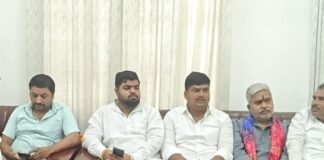 महाराजगंज में भाजपा की बैठक:शिक्षक MLC चुनाव की समीक्षा, सौंपी गई जिम्मेदारियां महाराजगंज में भाजपा की बैठक:शिक्षक MLC चुनाव की समीक्षा, सौंपी गई जिम्मेदारियां