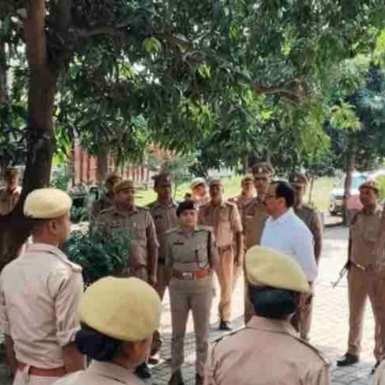 नए एसपी ने हर्रैया थाने का निरीक्षण किया:कानून-व्यवस्था और जनसुनवाई सुधारने के लिए दिए सख्त निर्देश