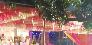 पुरैना क्षेत्र में स्थापित हुईं माता रानी की प्रतिमाएं:श्रद्धालु कर रहे पूजन-अर्चन, सोमवार से शुरू होंगे सांस्कृतिक कार्यक्रम पुरैना क्षेत्र में स्थापित हुईं माता रानी की प्रतिमाएं:श्रद्धालु कर रहे पूजन-अर्चन, सोमवार से शुरू होंगे सांस्कृतिक कार्यक्रम