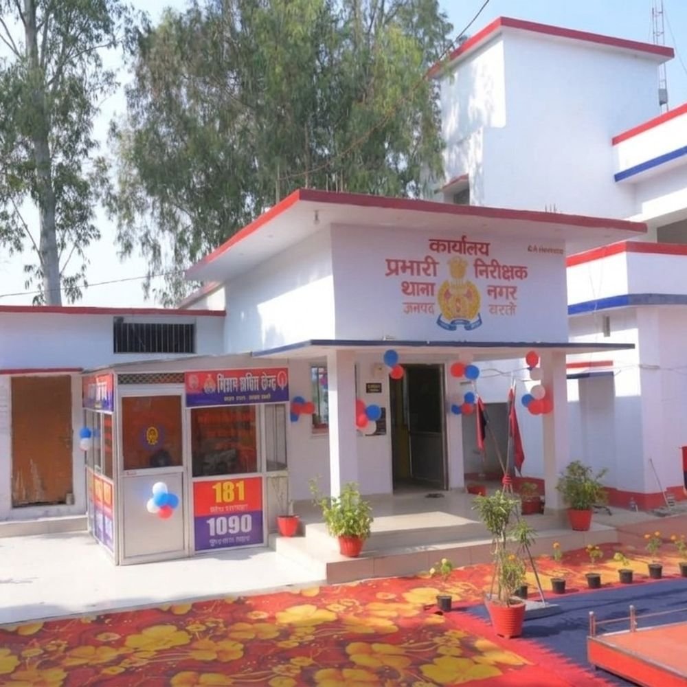 नाबालिग को शादी का झांसा देकर भगाने का आरोप:बस्ती में पुलिस ने आरोपी के खिलाफ केस दर्ज, नाबालिग की खोज जारी