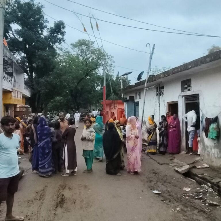 श्रावस्ती में तालाब में डूबने से महिला की मौत:शौच के लिए गई थीं, देर तक घर नहीं लौटीं तो परिजनों ने तलाश शुरू की