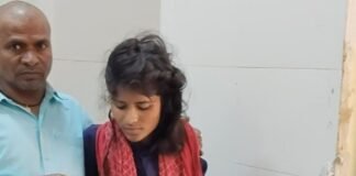 महराजगंज में बाली स्कूल के पास दो बाइकों में टक्कर:हादसे में 4 लोग गंभीर घायल, जिला अस्पताल महराजगंज में इलाज जारी महराजगंज में बाली स्कूल के पास दो बाइकों में टक्कर:हादसे में 4 लोग गंभीर घायल, जिला अस्पताल महराजगंज में इलाज जारी