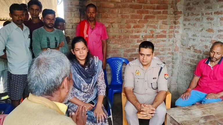 Shravasti News:करंट से दो मौतों पर डीएम सख्त, चार पर केस – Dm Stern Over Two Electrocution Deaths; Case Registered Against Four