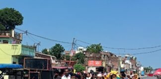 मिठौरा में मां दुर्गा की कलश यात्रा निकली:शारदीय नवरात्र की शुरुआत, 9 दिनों तक चलेगा उत्सव मिठौरा में मां दुर्गा की कलश यात्रा निकली:शारदीय नवरात्र की शुरुआत, 9 दिनों तक चलेगा उत्सव
