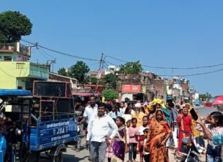 मिठौरा में मां दुर्गा की कलश यात्रा निकली:शारदीय नवरात्र की शुरुआत, 9 दिनों तक चलेगा उत्सव मिठौरा में मां दुर्गा की कलश यात्रा निकली:शारदीय नवरात्र की शुरुआत, 9 दिनों तक चलेगा उत्सव