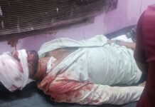 चिरैया मोड़ पर बाइक अनियंत्रित होकर पलटी, सवार घायल:जमुनही निवासी संतोष कुमार को सीएचसी मल्हीपुर में भर्ती कराया